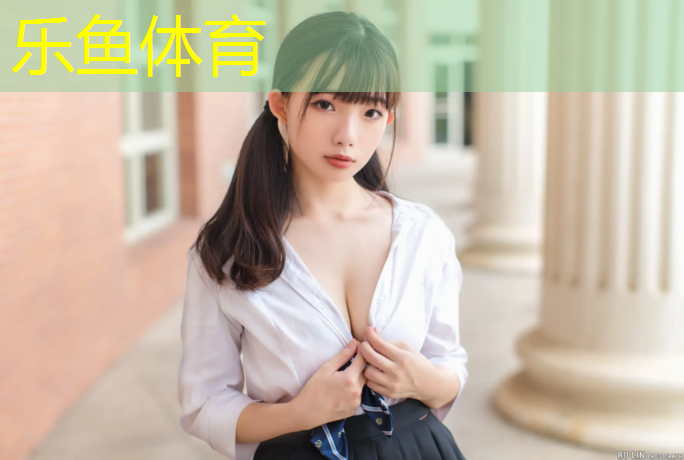 塑胶跑道与树木距离